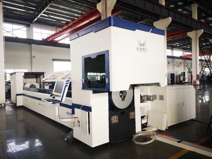 1500W Tube Laser Cutting Machine