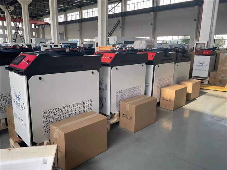 High Quality Laser Spot Welding Machine 1500w CNC Handheld Fiber Laser Welder Price
